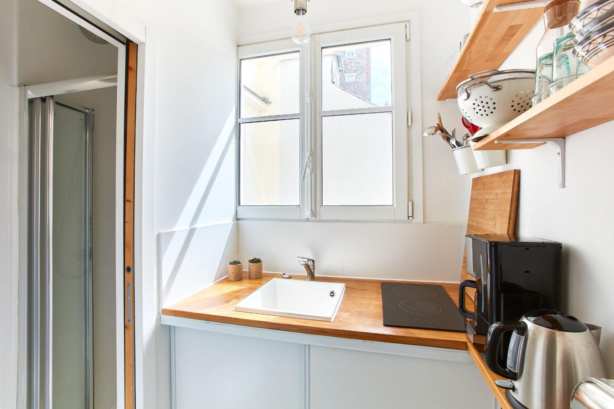 Montmartre & Rue Durantin - 1Br - Cityapartmentstay Париж Экстерьер фото