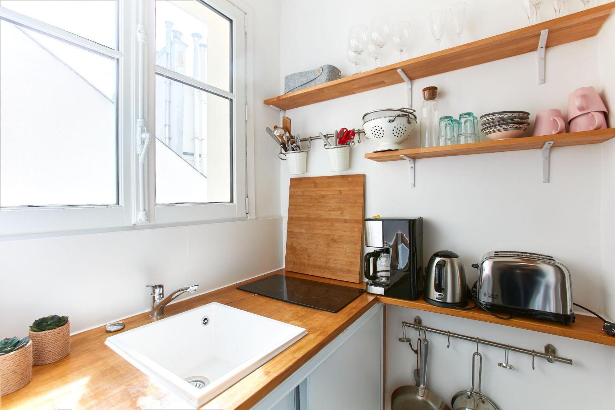 Montmartre & Rue Durantin - 1Br - Cityapartmentstay Париж Экстерьер фото