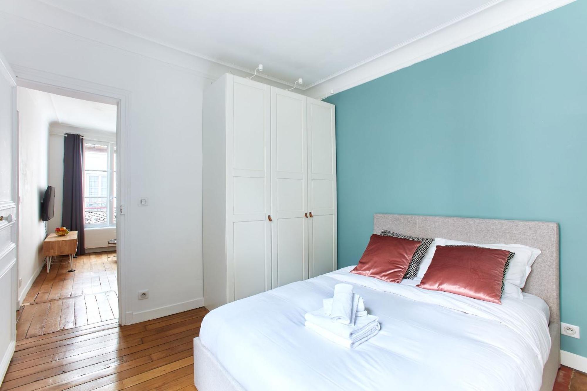 Montmartre & Rue Durantin - 1Br - Cityapartmentstay Париж Экстерьер фото